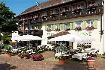 & Restaurant Sonne Szálloda 3*