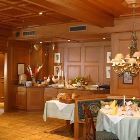 Hotel & Restaurant Sonne