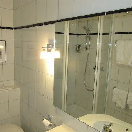 & Restaurant Sonne Szálloda 3*