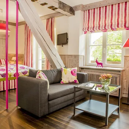 & Restaurant Sonne 3*